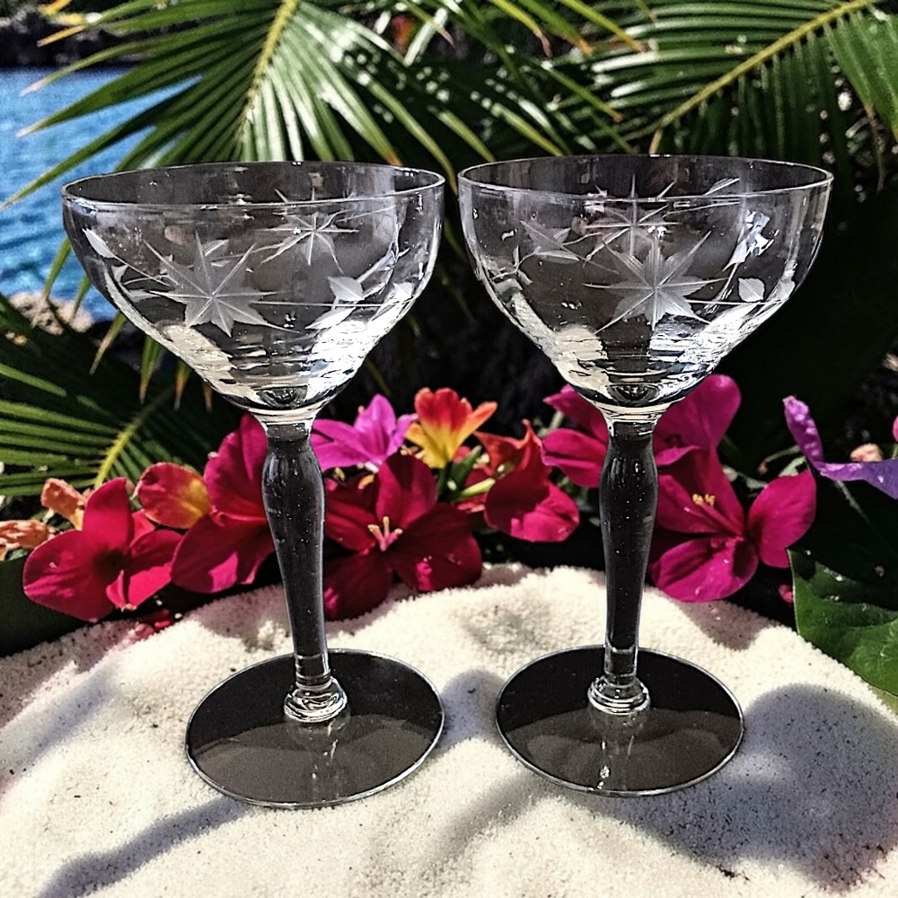 2 Vtg Atomic Starburst Vine Coupe Glasses Etched Cordial Crystal Delicate MCM